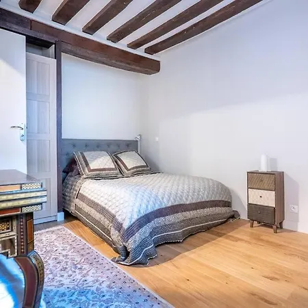 Appartamento Cozy & Central Duplex In The Marais! *